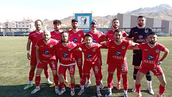 Kahramanmaraş İstiklalspor, Kahta 02 Spor’u 2-0 Yendi