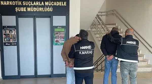 Kahramanmaraş’ta Uyuşturucudan 2 Kişi Yakalandı Kahramanmaraş’ta polis ekipleri tarafından yapılan