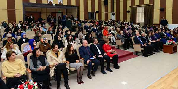 Mutlu Kadın, Mutlu Gençlik, Huzurlu Toplum  Paneli Düzenlendi