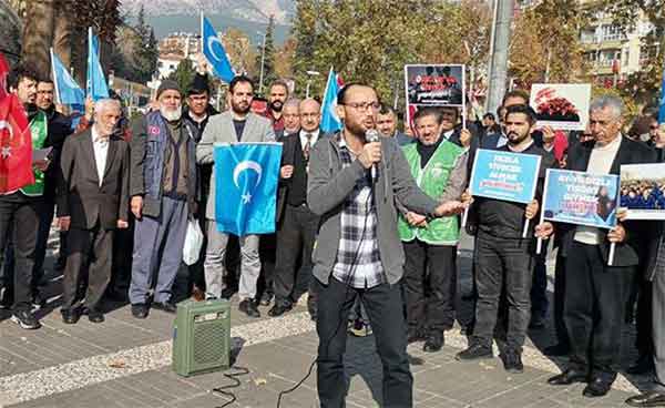 STK’lar Çin’in Doğu Türkistan’a Zulmünü Protesto Etti