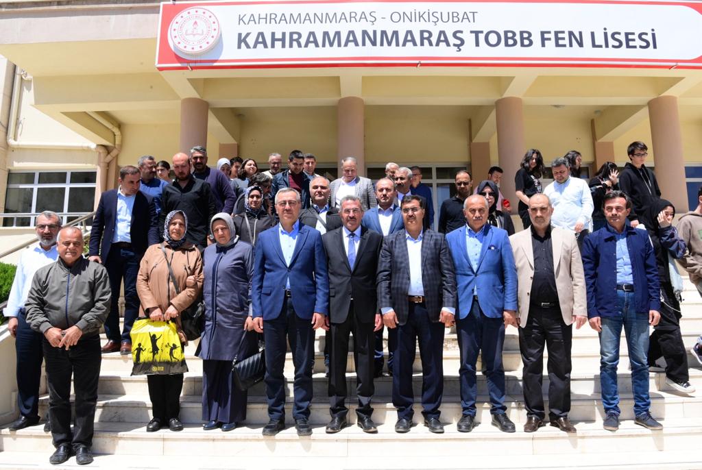 Depremde Hayatını Kaybedenler Dualarla Anıldı Depremde hayatını kaybeden vatandaşları anmak