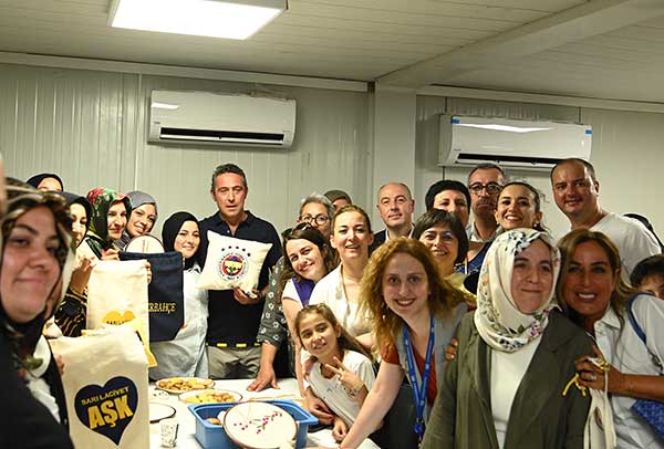 Konteyner kentin açılış programına Fenerbahçe Spor Kulübü Yönetim Kurulu Başkanı