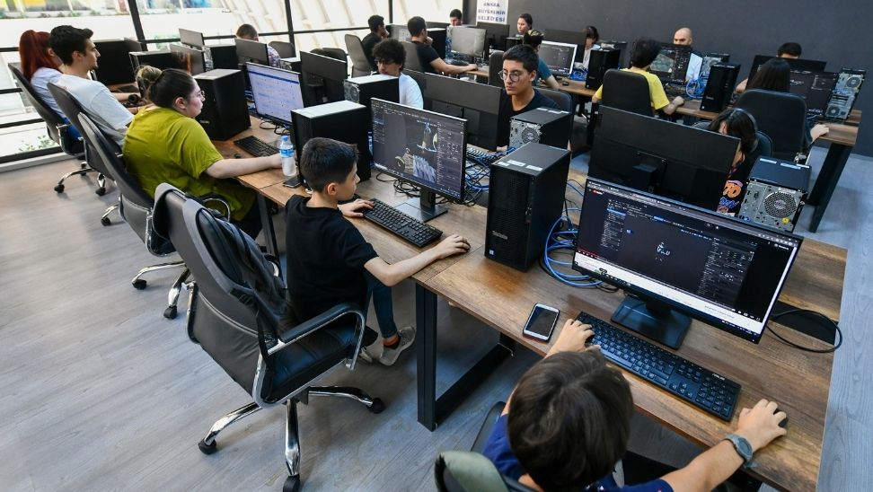 Ansera Techbridgede ‘Akademi Ankara Egitimleri Devam Ediyor