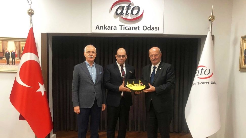 Polonya Büyükelçisi Rauf Alp Denktaş, Ato Başkanı Gürsel Baran’ı Ziyaret
