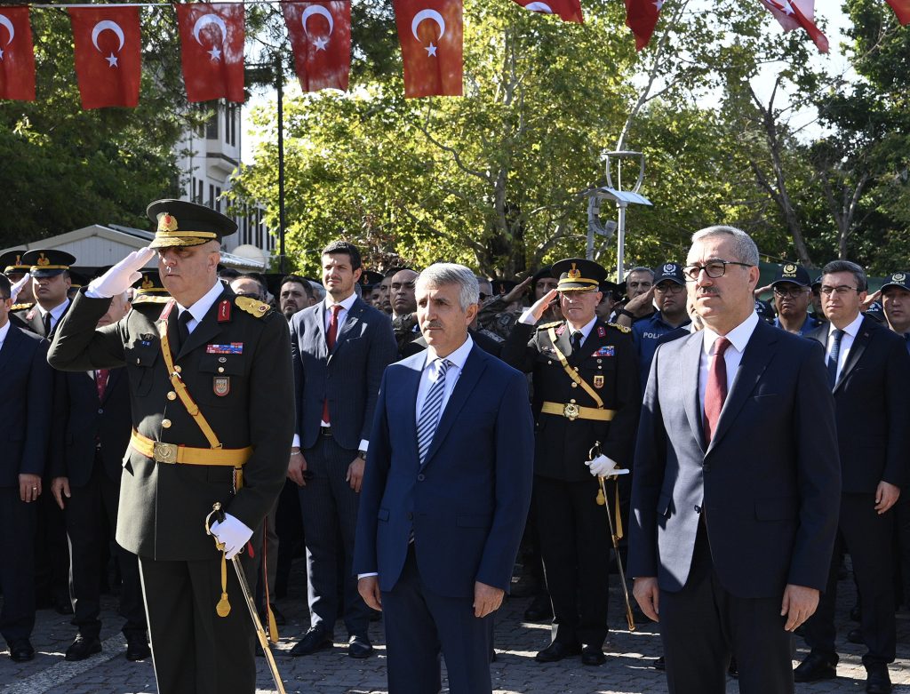 Zafer Bayrami 2