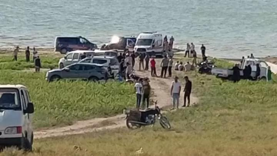 Hatay’ın Altınözü ilçesinde, serinlemek için baraja giren 2 çocuk suda