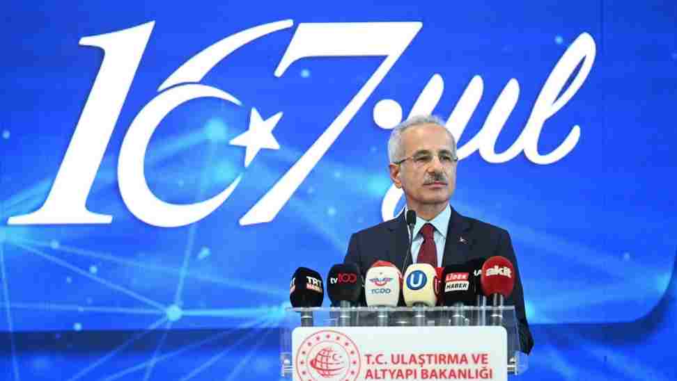 Hızlı Trenlerimizle 12,5 Milyon Yolcu Taşıyacağımızı Öngörüyoruz Uraloğlu: Hızlı Trenlerimizle 12,5 Milyon Yolcu Taşıyacağımızı Öngörüyoruz Ulaştırma ve