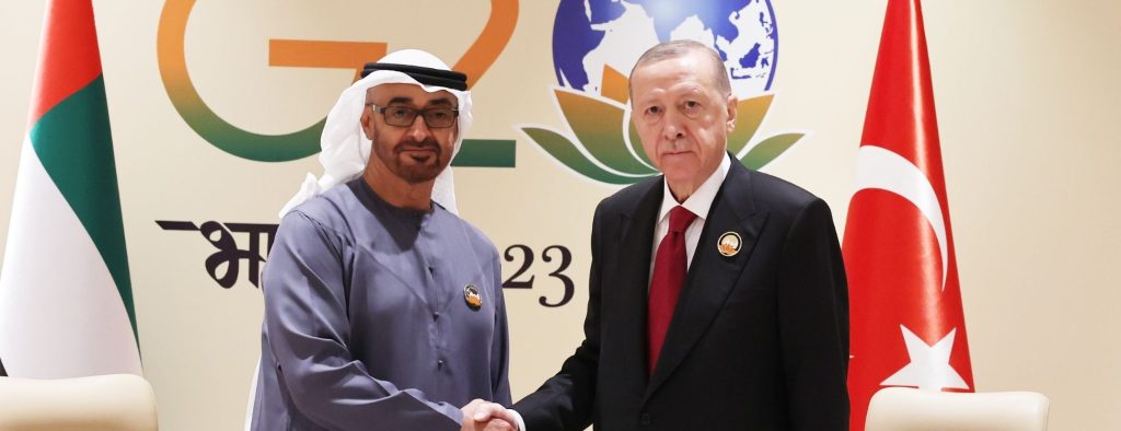 Erdogan G20 Zirvesinde BAE Devlet Baskani Al Nahyan Ile Bir Araya Geldi 2