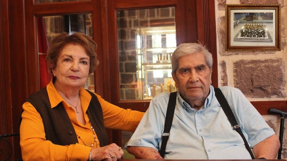 Ömürlük Tutku Müzede, Kültür Satranç Takımlarında Başlıklar1 Ömürlük Tutku Müzede, Kültür Satranç Takımlarında2 Seyahat Tutkusundan Guinness
