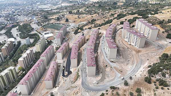 Kahramanmaraş Büyükşehir Belediyesi, Dulkadiroğlu ilçesine bağlı Doğukent Mahallesi'nde bulunan Yıldızevler