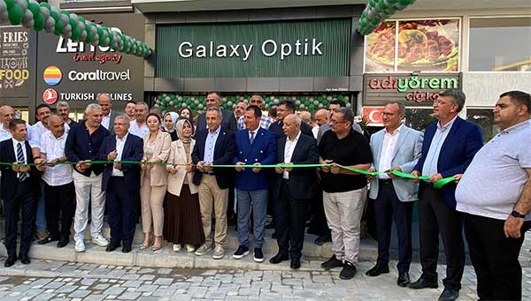 GENİŞ ÜRÜN YELPAZESİYLE GALAXY OPTİK AÇILDI