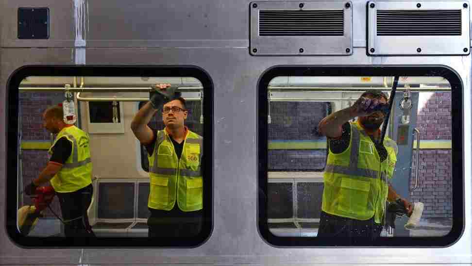 Ankara Büyükşehir Belediyesi’nden metro ve vagon temizliği ANKARA – BHA