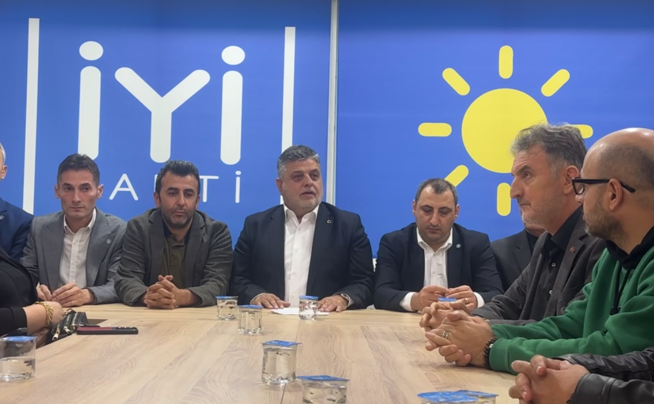 İyi Parti’de toplu istifa; “Akşener bizi maraba olarak görmesin” Betül