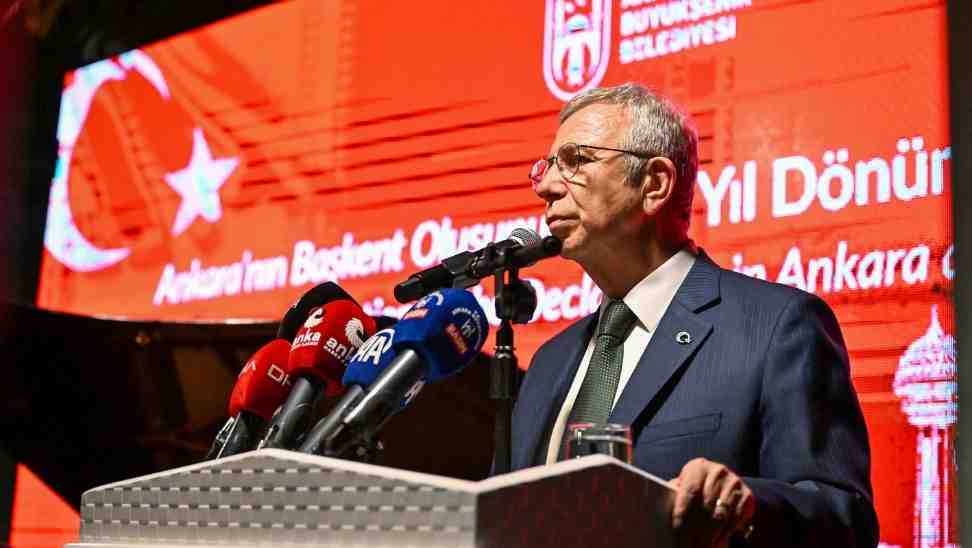 Mansur Yavaş Başkent’in 100. yılına resepsiyon düzenledi Mansur Yavaş Ankara’nın Başkent oluşunun 100. yılına özel resepsiyon düzenledi