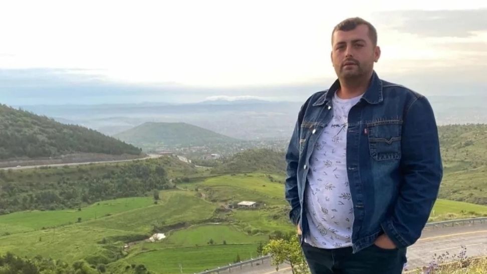 Kayseri’nin Develi ilçesinde yaşanan olayda yol kenarında erkek cesedi bulundu.