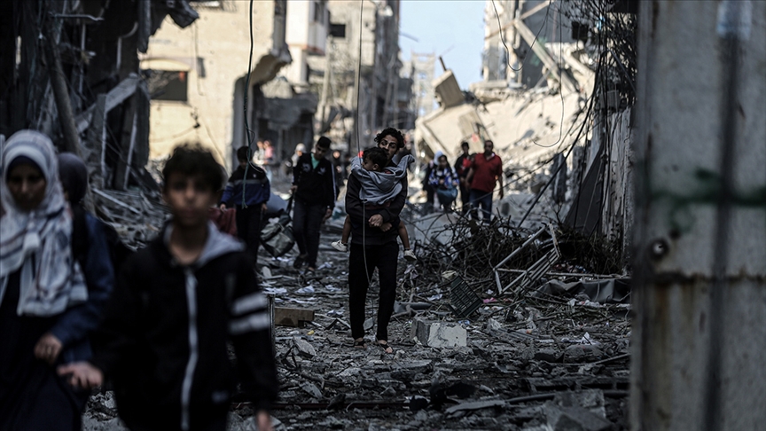 Gazze’de ölü sayısı 11 bin 100’ü aştı Gazze hükümeti tarafından yapılan açıklamada, İsrail’in Gazze’ye yönelik saldırılarında ölü