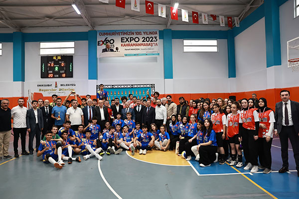 100. Yıl EXPO 2023 Voleybol Turnuvası finali nefes kesti