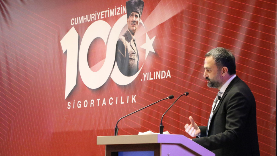Başlıklar1 Ankara Ticaret Odası‘ndan ‘Cumhuriyet’in 100. Yılında Sigortacılık Paneli’2 Ekonomik