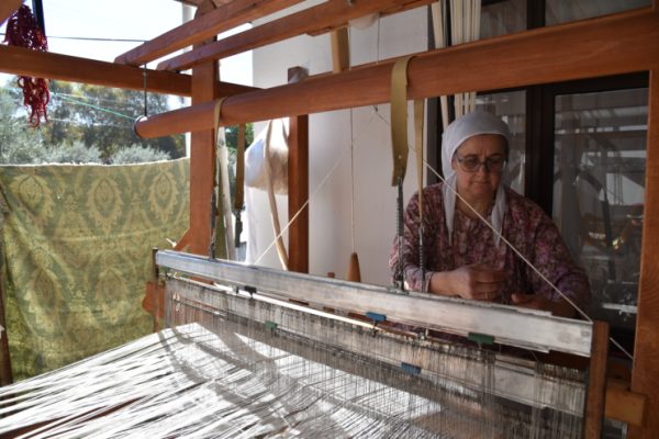 Muğla’nın geleneksel dokumaları kadınların emeğiyle yaşatılıyor