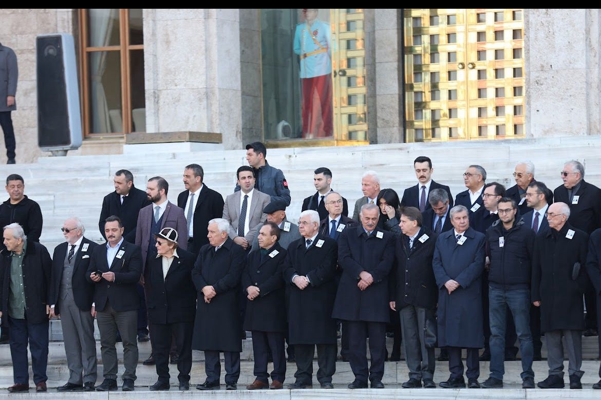 Eski bakan Yaşar Okuyan için Meclis’te cenaze töreni düzenlendi Eski