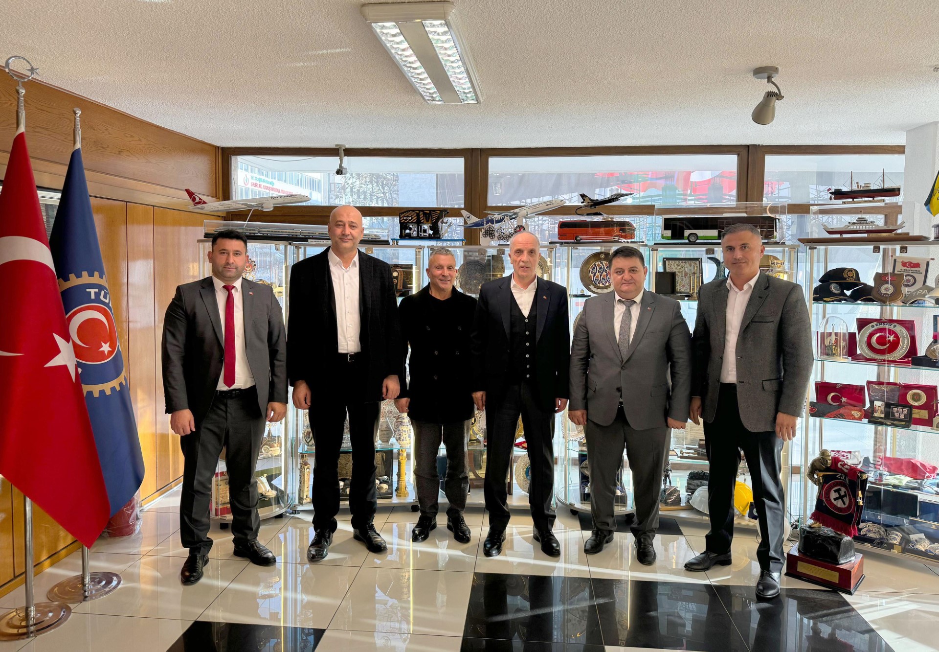 Genel Maden İşçileri Sendikası (GMİS) Genel Başkanı Hakan Yeşil ve