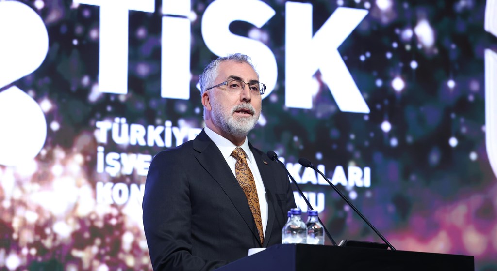 Çalışma ve Sosyal Güvenlik Bakanı Işıkhan, “Afet bölgesinde yaşayan vatandaşlarımız