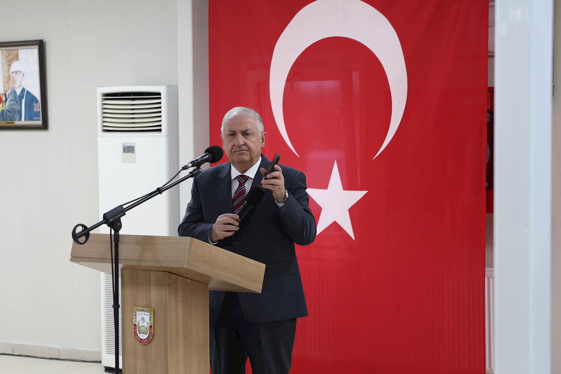 Millî Savunma Bakanı Yaşar Güler, 10’uncu Tanker Üs Komutanlığı ile