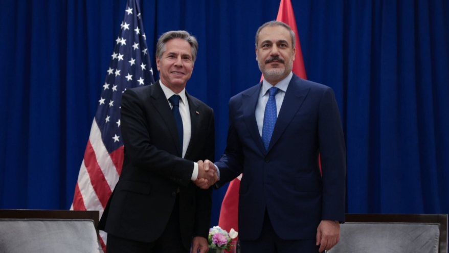 Amerika Birleşik Devletleri Dışişleri Bakanı Antony Blinken diplomatik temaslarda bulunmak