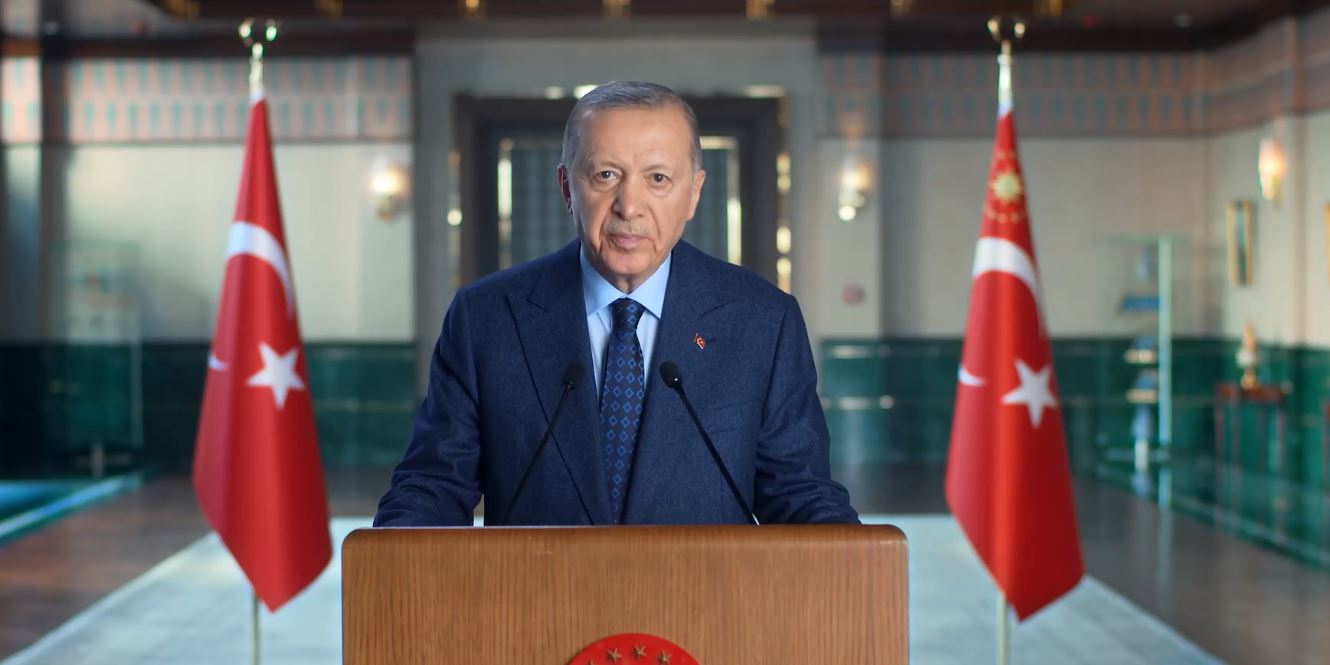 Gururun zirveye yükseldiği zamanlardan birini yaşıyoruz Cumhurbaşkanı Recep Tayyip Erdoğan, Milli Uzay Programı’nın ilk ayağı olan