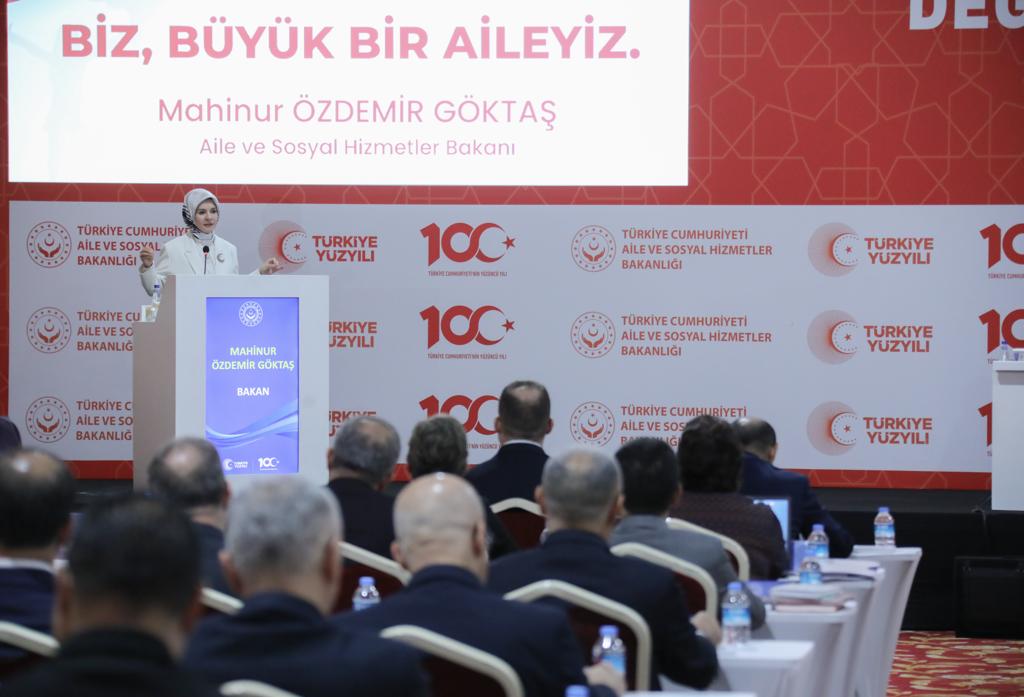 Bakan Göktaş’tan il müdürlerine sert uyarı: Karşınızda beni bulursunuz Bakanlığın