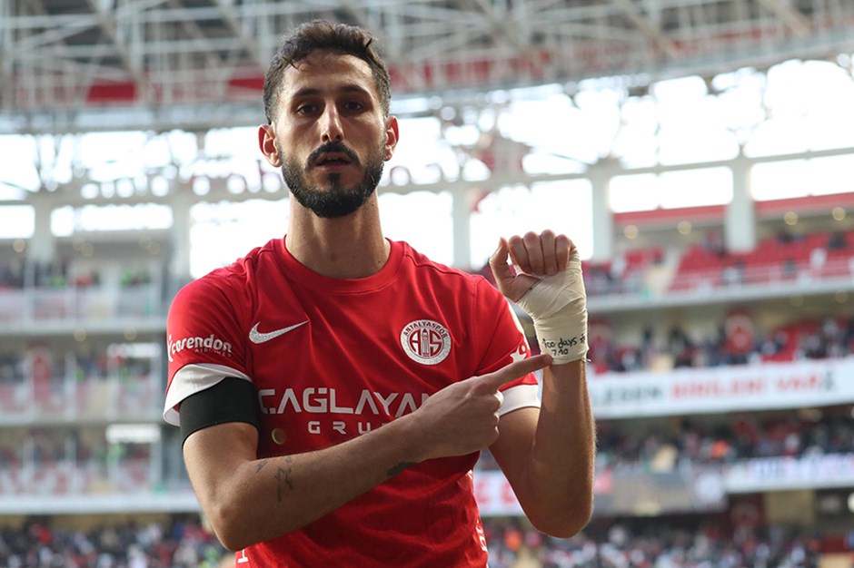 Antalya-Trabzonspor maçında İsrail propagandası yapan İsrailli Futbolcu Sagiv Jehezkel, önce