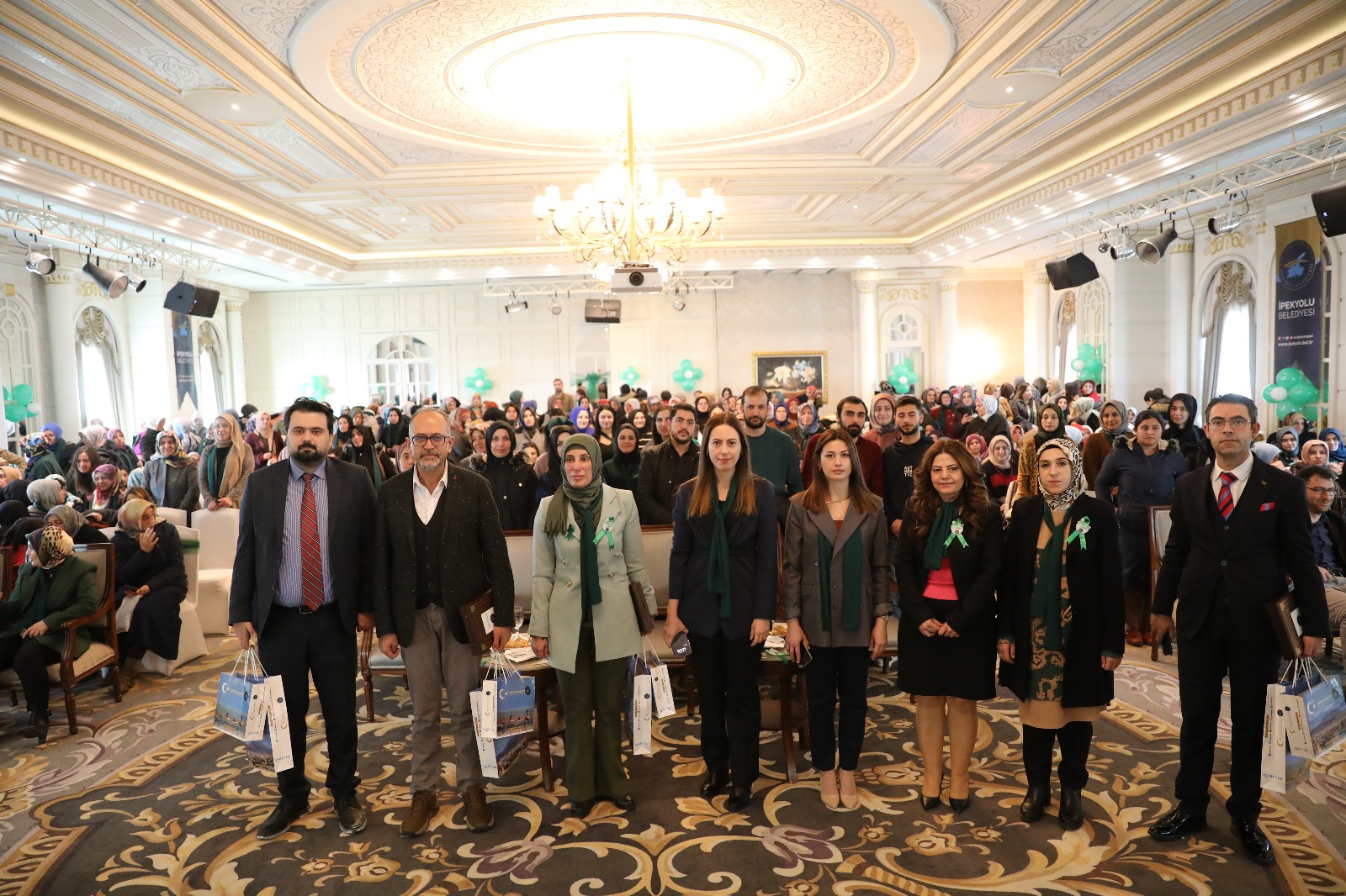 İpekyolu Belediyesi tarafından Ocak ayı Rahim Ağzı (Serviks) Kanseri Farkındalık