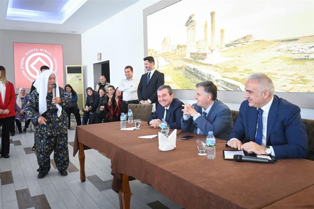 Turisti 81 İle Yaymak Öncelikli Hedefimiz Kültür ve Turizm Bakanı Mehmet Ersoy, öncelikli hedeflerinden birinin de turistin
