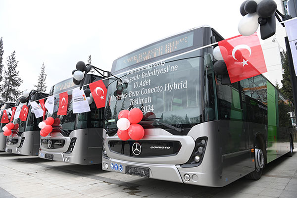 Büyükşehir, Toplu Taşıma Filosuna 10 Yeni Hibrit Otobüs Kazandırdı