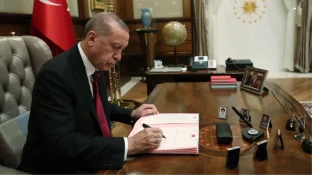 Cumhurbaşkanı Erdoğan,5 ismi görevden aldı