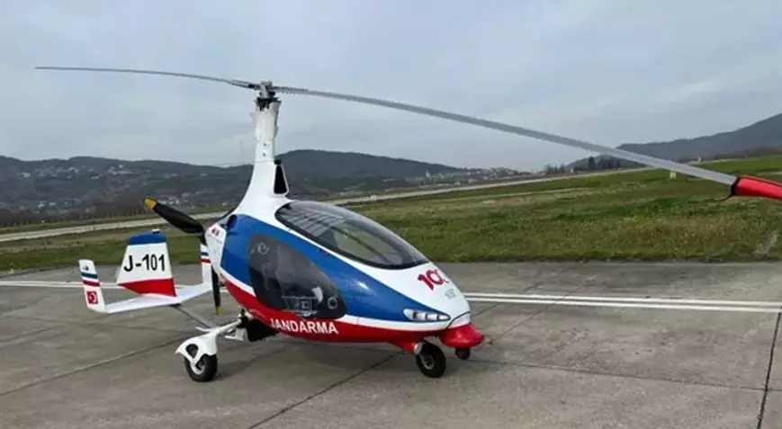Zonguldak’ta jandarma ekipleri tarafından trafik denetimine havadan Cayrokopter ile destek