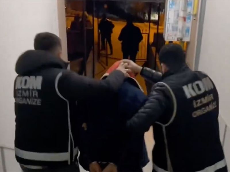 İçişleri Bakanı Ali Yerlikaya, İstanbul ve İzmir’de düzenlenen Kafes-41 operasyonlarıyla