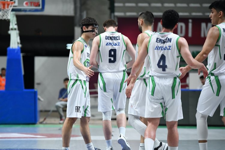 TOFAŞ BGL Karşıyaka’yı mağlup etti TOFAŞ BGL Karşıyaka’yı mağlup etti Basketbol Gençler Ligi (BGL) erkekler