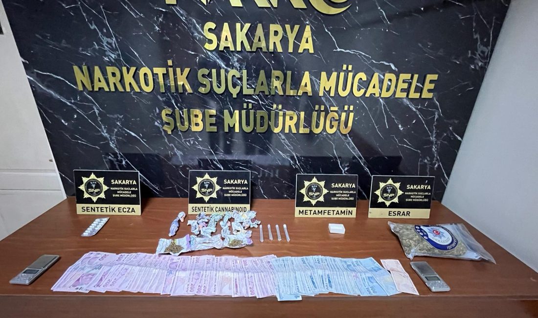 Akyazı Dahil 4 İlçede Uyuşturucu Operasyonu 15 Gözaltı Akyazı, Adapazarı, Erenler ve Sapanca ilçelerinde gerçekleştirilen 4 ayrı uyuşturucu