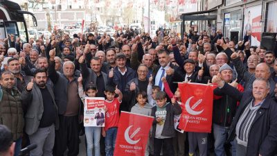 Türkoğlu’nda çiftçiler, uzun yıllar yürüttüğü Ziraat Odası Başkanlığı görevi döneminde