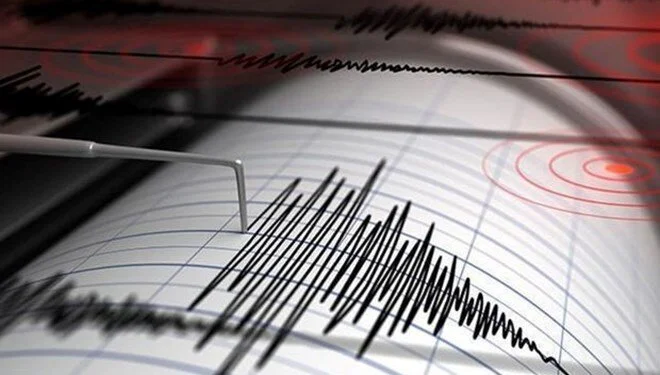Antalya’nın Kaş ilçesinde saat 13.38’de 4,2 büyüklüğünde deprem meydana geldiği