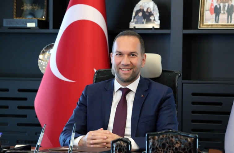 Niğde’de kesin olmayan sonuçlara göre AK Parti adayı Emrah Özdemir
