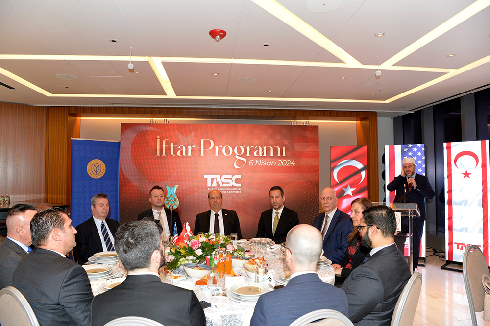 Tatar, Newyork’ta Türkevi’nde düzenlenen iftar yemeğine katıldı 2 ifttt