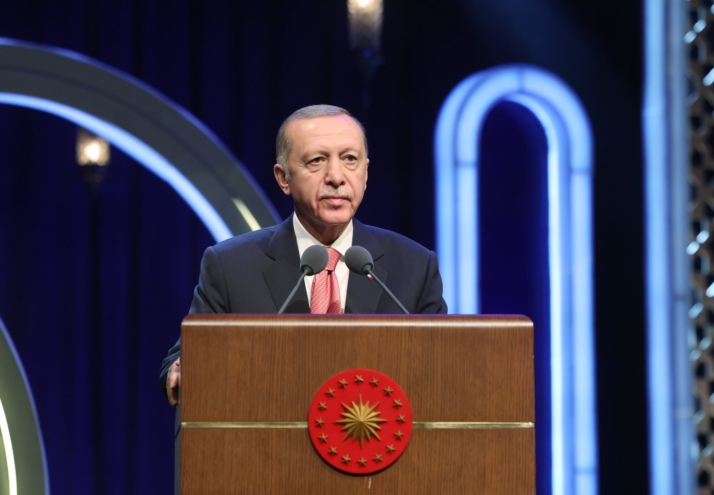 Cumhurbaşkanı Recep Tayyip Erdoğan, Özbekistan Cumhurbaşkanı Şevket Mirziyoyev ile bir