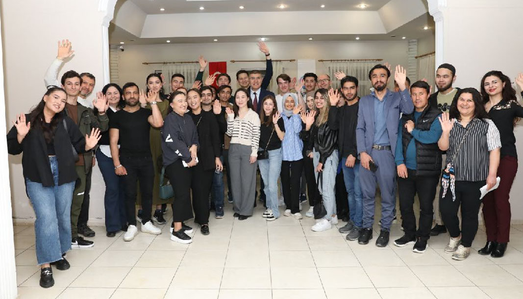 Burdur Mehmet Akif Ersoy Üniversitesi Rektörü Prof. Dr. Hüseyin Dalgar,