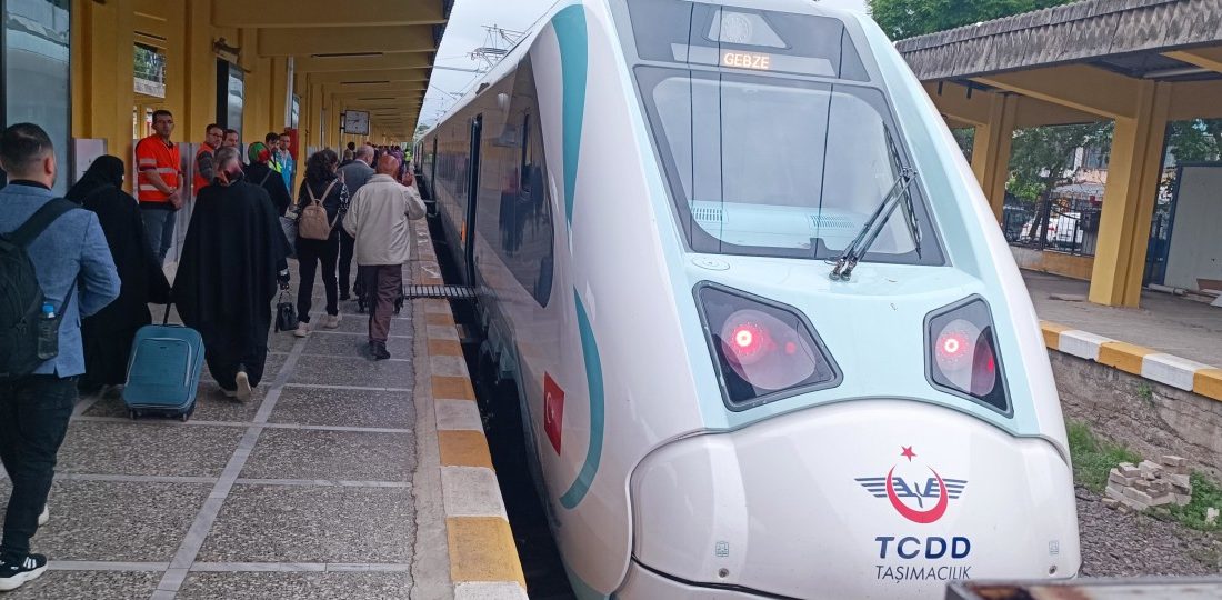 Başlıklar1 Milli elektirikli tren