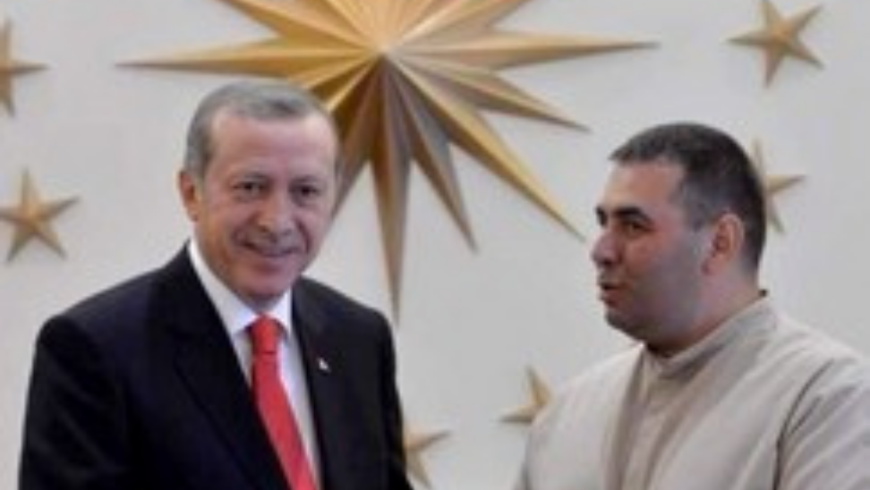 Ömrünü ideallerine adadı Başlıklar1 Ömrünü ideallerine adadı2 Karanlık dünyasını engelliler için çalışarak aydınlattı3