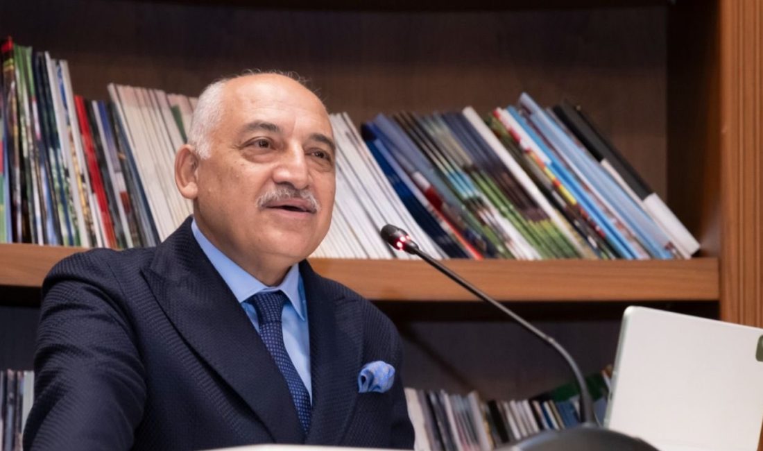   Türkiye Futbol Federsayonu (TFF) Başkanı Mehmet Büyükekşi, 18