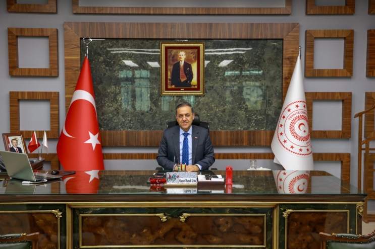 Bingöl’de 56 firari şahıs yakalandı Bingöl’de 56 firari şahıs yakalandı BİNGÖL-BHA Bingöl Valisi Ahmet Hamdi