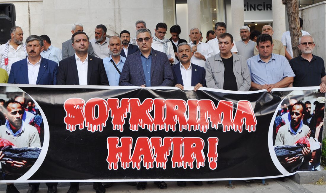 Programa; HÜDA PAR Batman Milletvekili Serkan Ramanlı, siyasi parti temsilcileri,